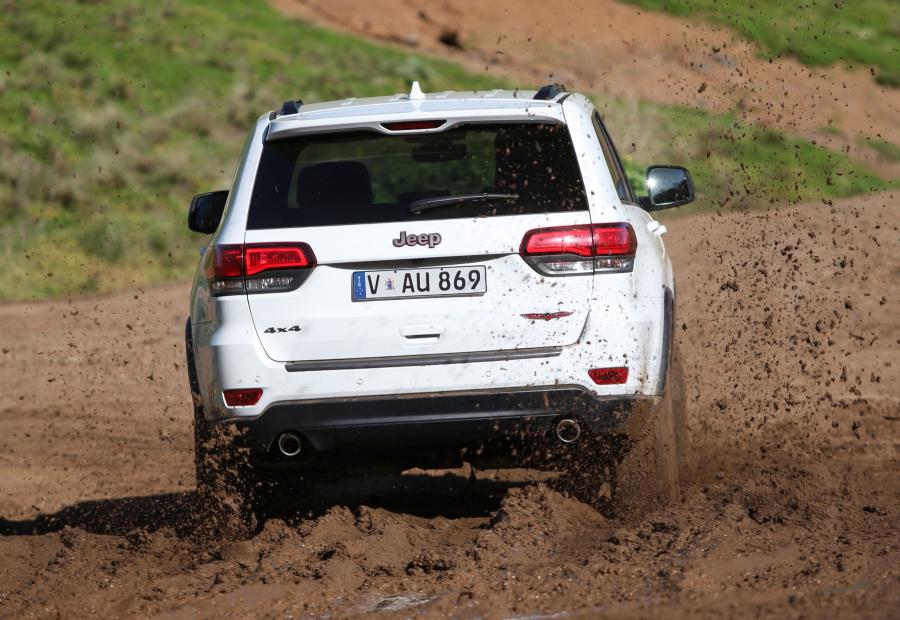  Jeep Grand Cherokee Trailhawk 2017 года  (AU) (фото 31 из 40)